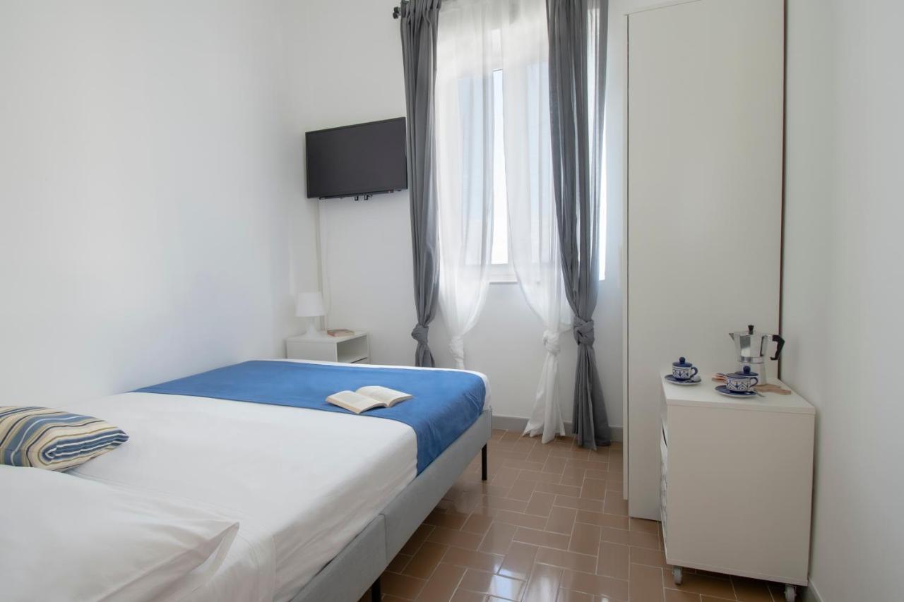 Standard Double Room with Shared Bathroom