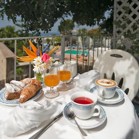 Room In Bb - Wellness And Relaxing Time In Ischia, We Are Waiting For You Num02-3